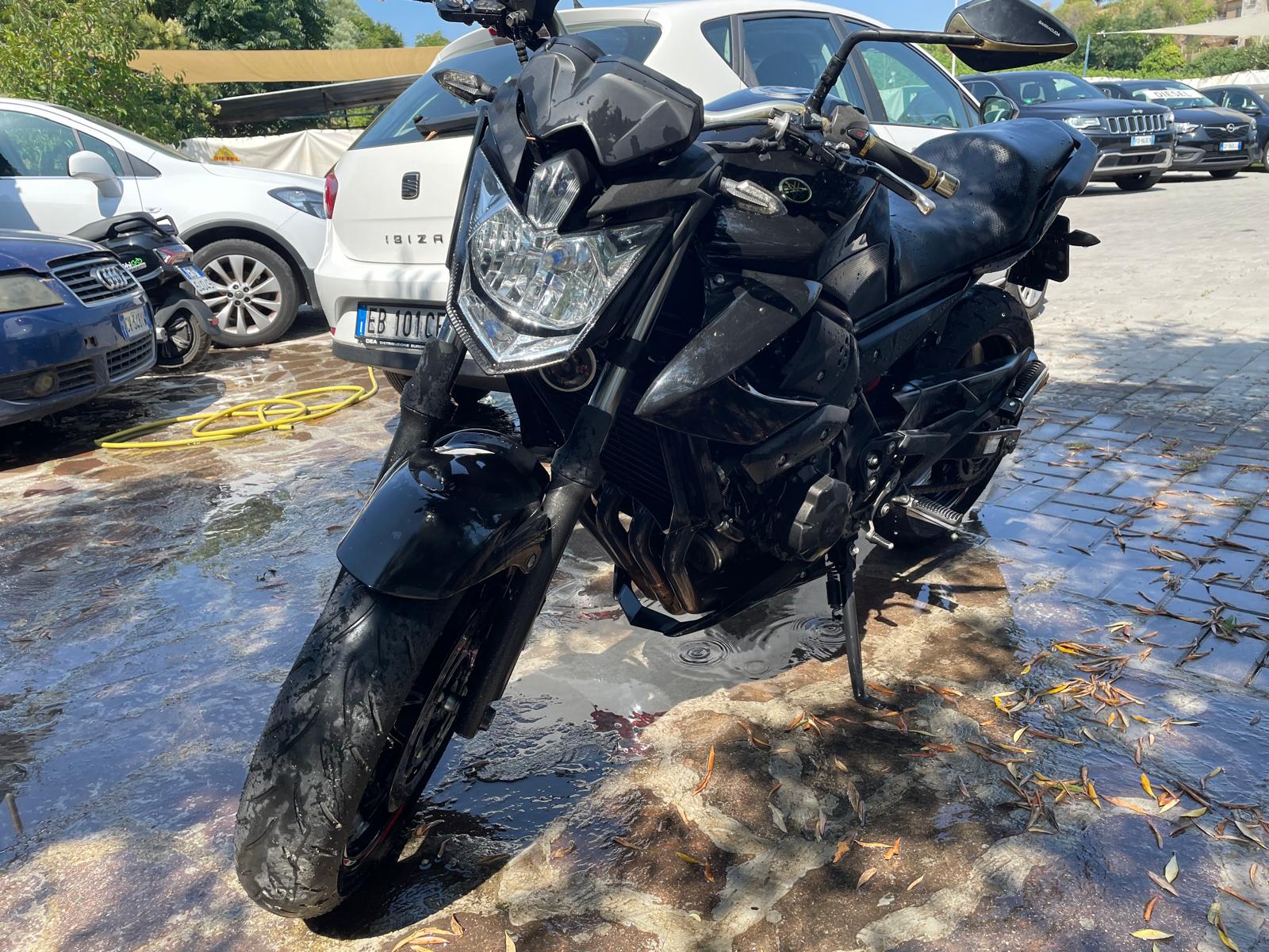 Yamaha XJ6 – Anno 2012 – 600 cc 